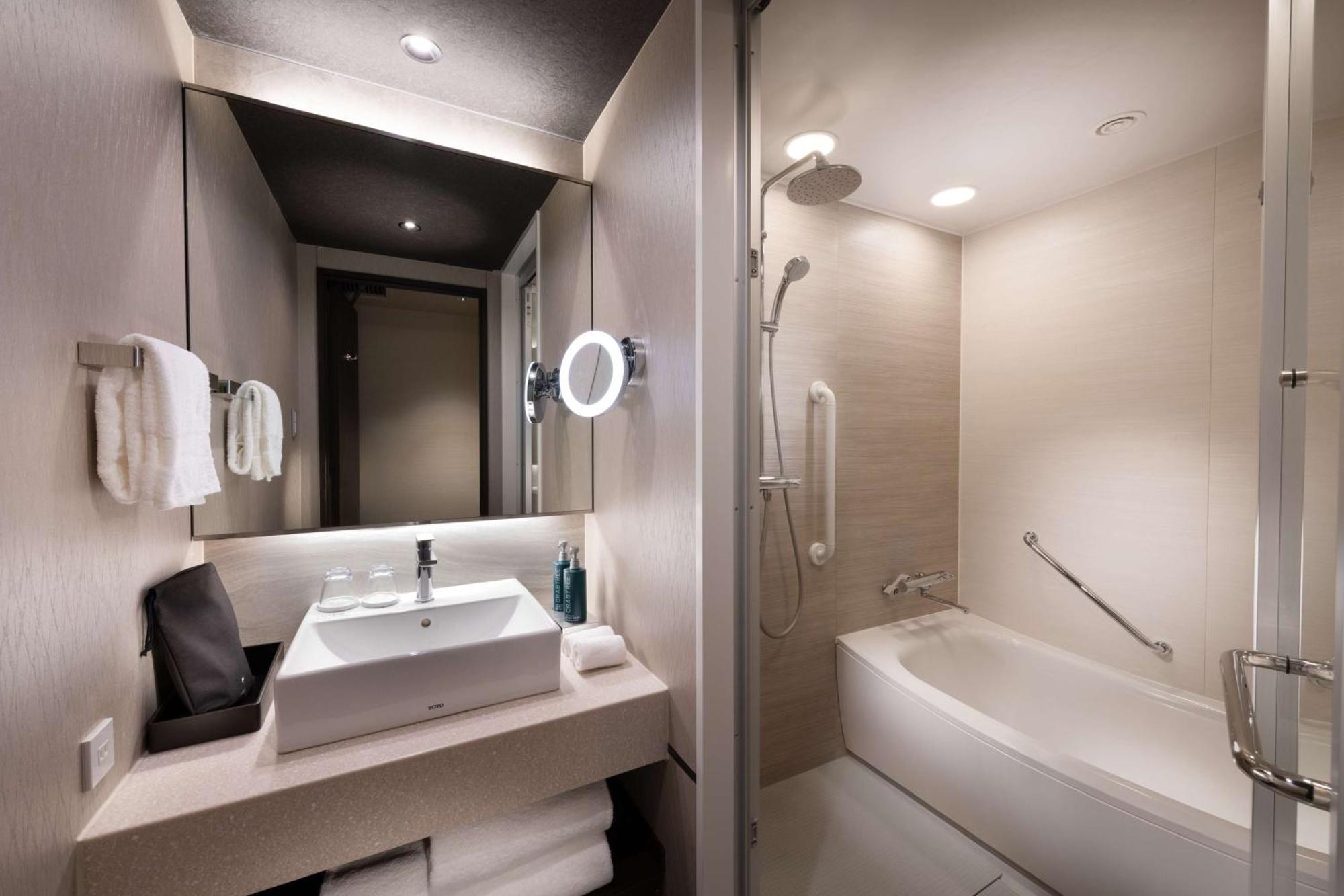 Hotel Doubletree By Hilton Kyoto Station Extérieur photo
