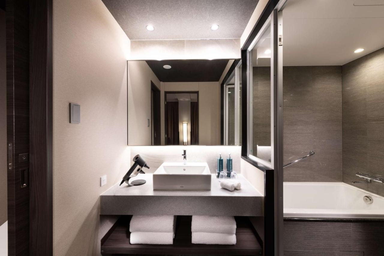 Hotel Doubletree By Hilton Kyoto Station Extérieur photo